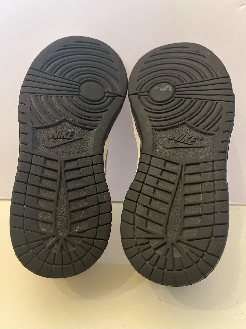Nike Dunk Low Kids Shoes Size: 10.5C